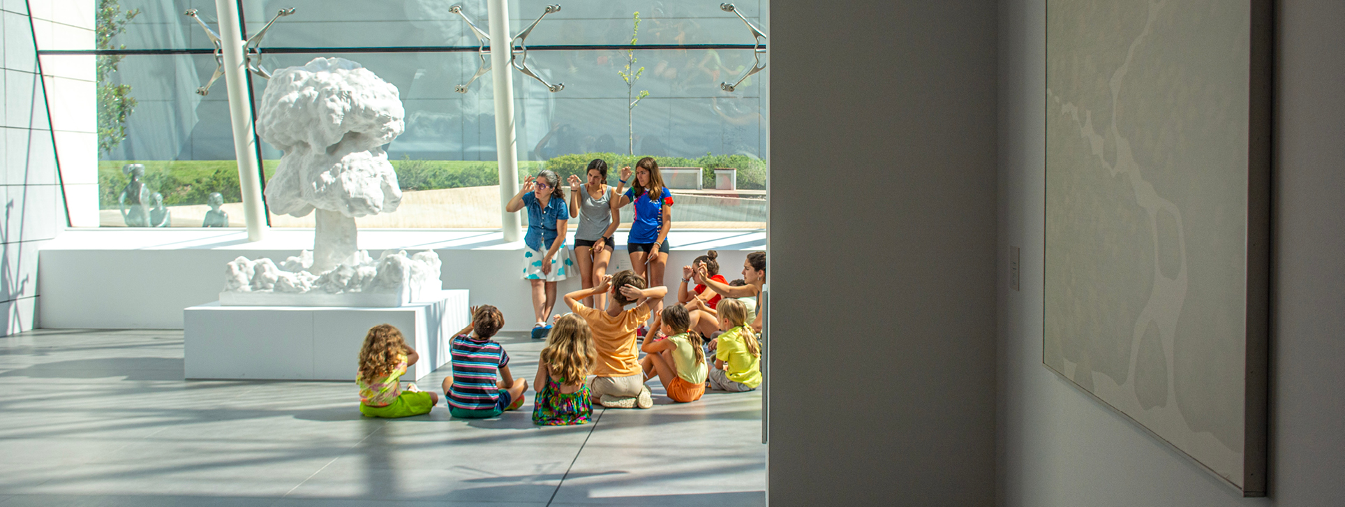 S.VISITA.Visitas y talleres.HOME.5-1927x726px